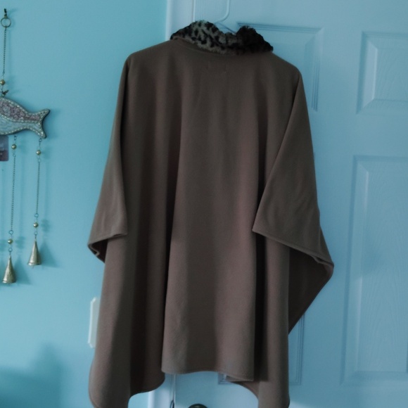 Sports sweater - Picture 4 of 5